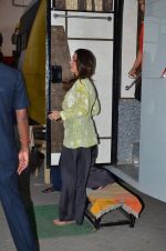 Kareena Kapoor snapped in Mehboob, Mumbai on 7th March 2014